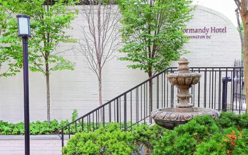 Kalorama Heights Hotel | The Normandy Hotel
