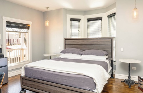 Plainfield Hotel | The Plainfield Inn - Plainfields first historic boutique hotel