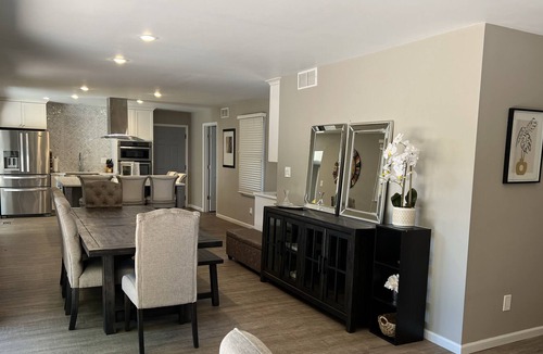 Champaign House | The Prospect