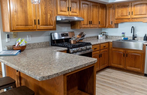 Decatur House | The Ridge | Lake Front | Hot Tub | Kayak+Pvt Dock