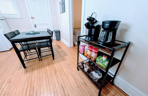 Roscoe Village Apartment | The Roscoe Village Brownstonen