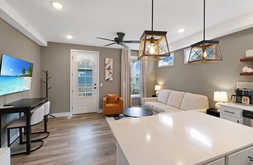Ottawa Condo | The Sea- Doo 1bed 1bath