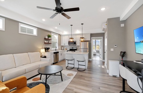 Ottawa Condo | The Sea- Doo 1bed 1bath