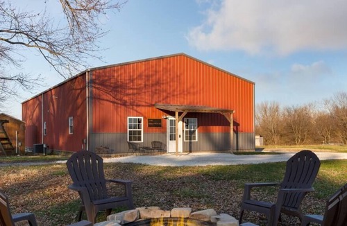 Plainview Other | The Shed House- Country Home-Beautiful Sunset View