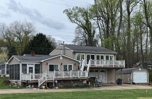 James Monroe House | The ShellHunter getaway at Fairview Beach. The perfect place to disconnect.