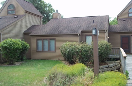 The Galena Territory House | The Territory's Most Affordable Stay!