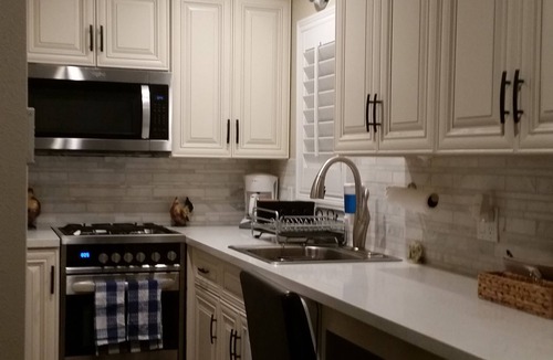 Charter Oak Apartment | Tiny Studio