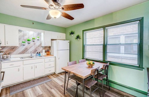 Elmwood Park Apartment | Top Rated Condo 65” TV Family-friendly 2BR
