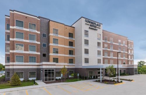Schaumburg Hotel | TownePlace Suites by Marriott Chicago Schaumburg