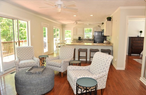 Wise House | Tranquility Cove Lakefront Private Dock Sleeps 14 *PARTIAL WEEKS AVAILABLE*