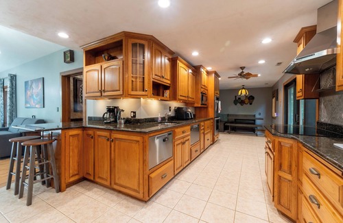 Graymont House | Trek & Relax: Countryside Home w/Hot tub+Water Views+Fishing+Grill+Campfire+