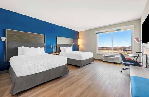 Dixon Hotel | Tru By Hilton Dixon