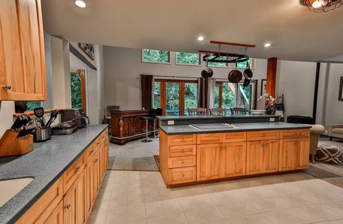 Springfield House | Twin Mountain River House