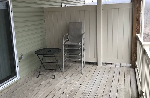 Grafton Condo | Two bedroom, 2 1/2 bath Condo. Great River Views & Pool!
