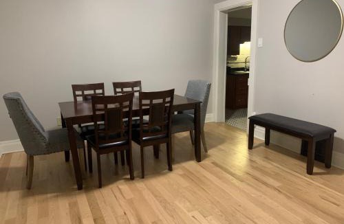 Naperville House | Two Bedroom Home in Downtown Naperville