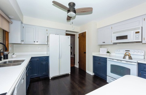 Wheaton House | Two Bedroom, Two Bathroom, Quiet and Relaxing Home