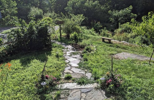 West Brattleboro Apartment | Unique and charming guesthouse in Brattleboro, Vermont