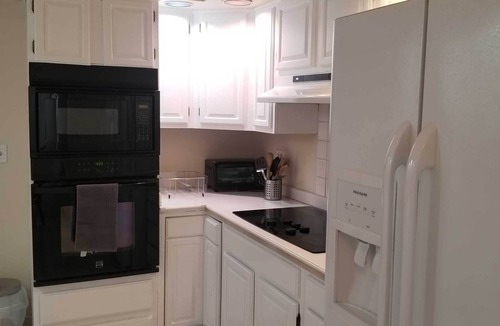 Naperville House | Unique and space single family house, close to Naperville downtown