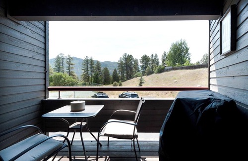 Durango Condo | Updated Animas Valley Condo with awesome views