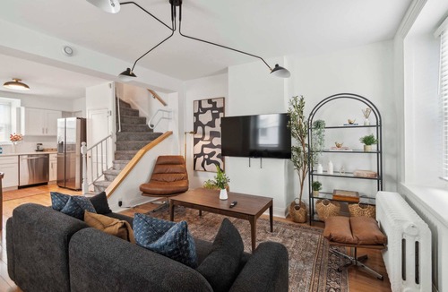Manayunk House | Updated Corner Rowhome with Parking, Sleeps 8