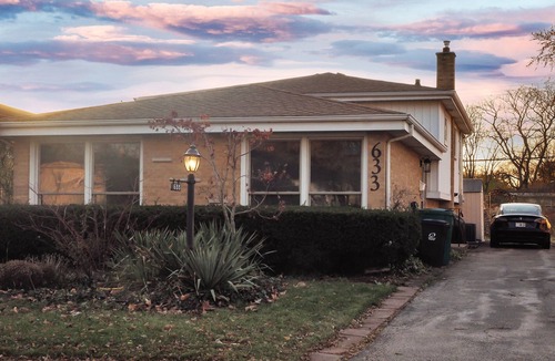 Wilmette House | Updated Spacious Home -Near NWU- Hospitals+More