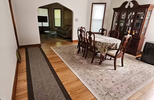 Logan Square Apartment | Urban Gem in Logan Square