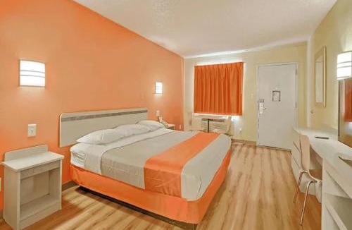 Maple Shade Hotel | Value Extended Stay