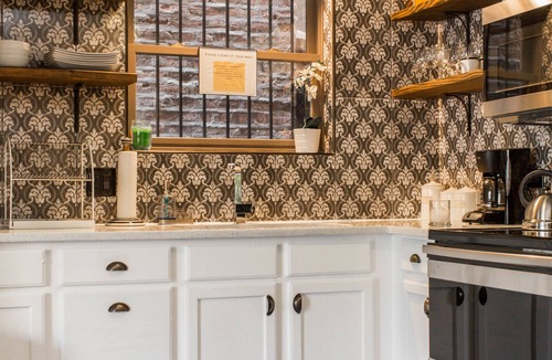 Bronzeville House | Villa Dubois Guest House