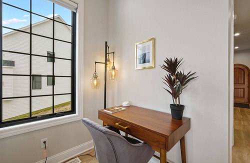 Ottawa House | Vista di Marina 3 bed 3.5 bath