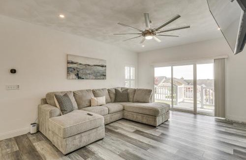 Grafton House | Walk to Mississippi River Grafton Townhome!