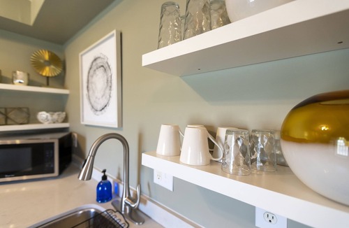 Carbondale Apartment | Walking Distance to Campus, Food & Entertainment!