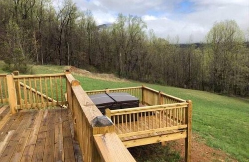 Stanardsville Cabin | Walnut Meadows Cabin