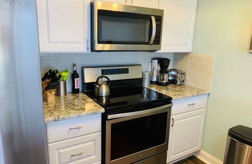 Walden on Lake Conroe Condo | Waterfront - 1st Floor! Beautifully Decorated 2 Bedroom/2Bath - Sleeps 6/8