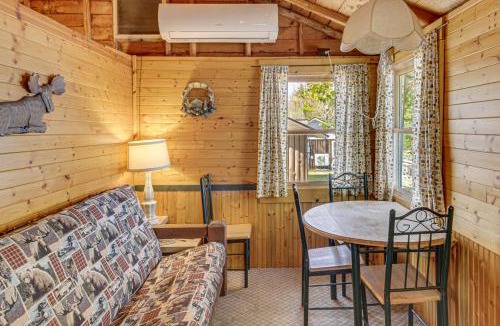 Puposky House | Waterfront Hideaway on Gull Lake: Fish & Boat!