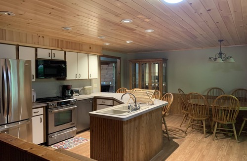 Town of Webb House | Waterfront Home