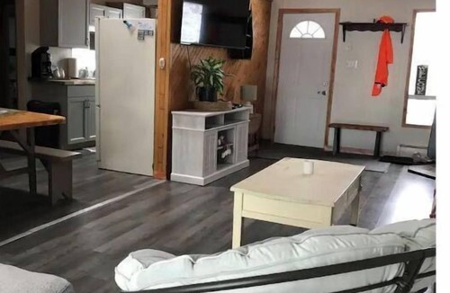 Sinclair Cottage | Waterfront relaxation, 3 bedroom lake house