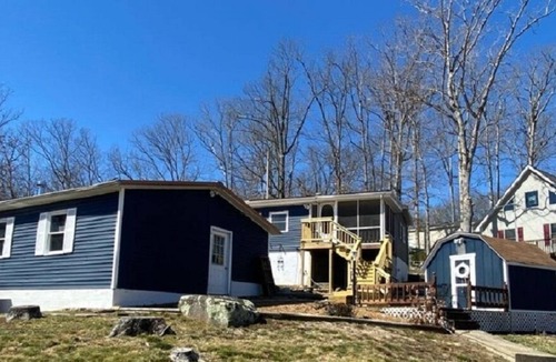 Marion House | Waterfront Tranquility with lots of extras!!!
