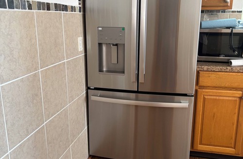 Belleville House | Welcome to a quiet and charming 2-bedroom duplex with lots of amenities