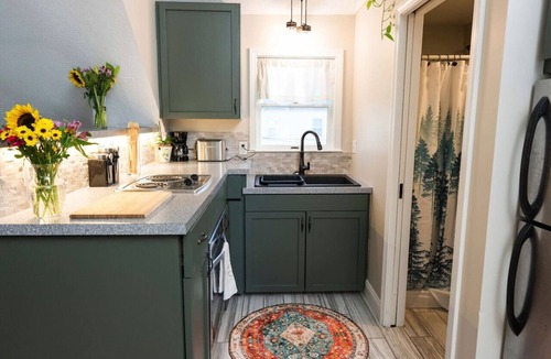 Southern Coast Apartment | Welcome to our BoHo Treehouse!
