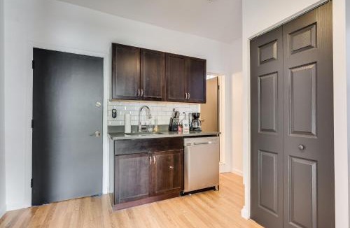 West Town Apartment | Welcome to West Town! 2 Bedrooms and PET FRIENDLY apts