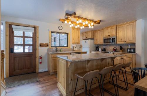 Jackson Apartment | Wister A