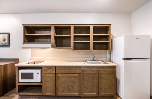 Elgin Hotel | WoodSpring Suites Elgin - Chicago