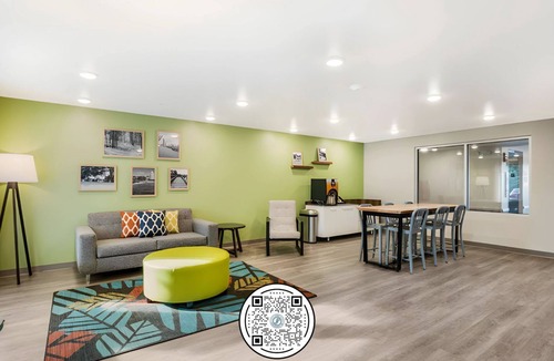 Downers Grove Hotel | Woodspring Suites Downers Grove - Chicago