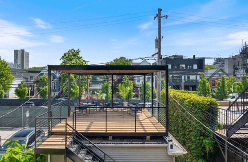 Wrigleyville Bed & Breakfast | Wrigleyville Suites Room 5