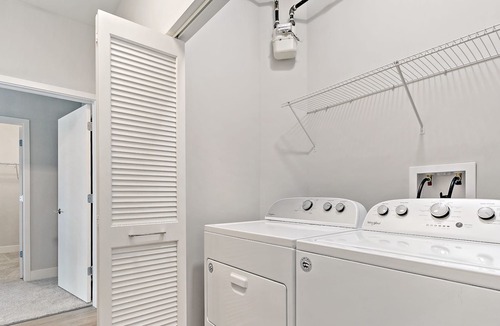 Warrenville Apartment | WV2 2BR Modern Living in Serene Scene