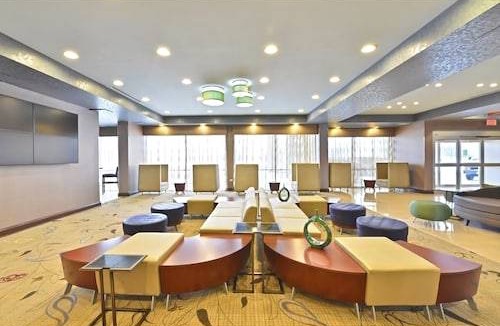 Elk Grove Village Hotel | Wyndham Garden Elk Grove Village/O'Hare