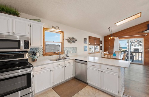 Kill Devil Hills House | Y-Worry: Semi-oceanfront, Spa, Short Walk to Beach