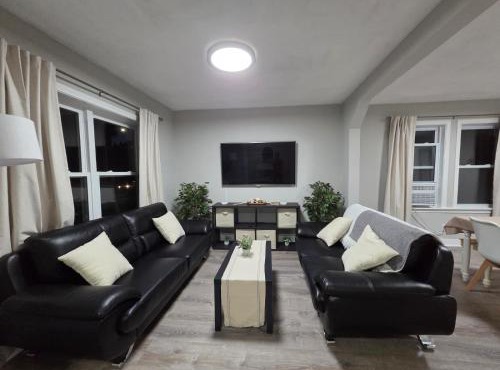 2 Bedroom's, 1 Bathroom,10min-Airport & Boston, 7min-EncoreCasino