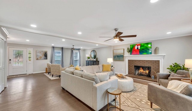ATH - Sandy Springs longterm rental. Mile from 400/285