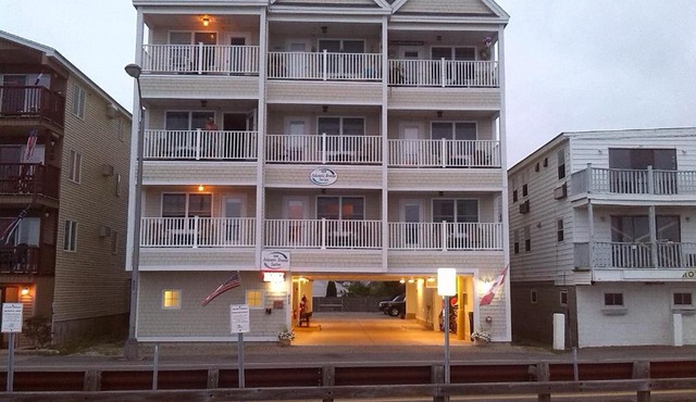 Atlantic Breeze Suites